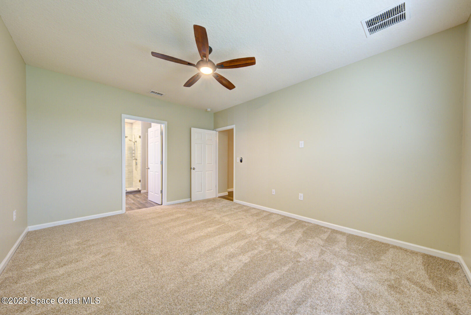 279 Forest Trace Circle