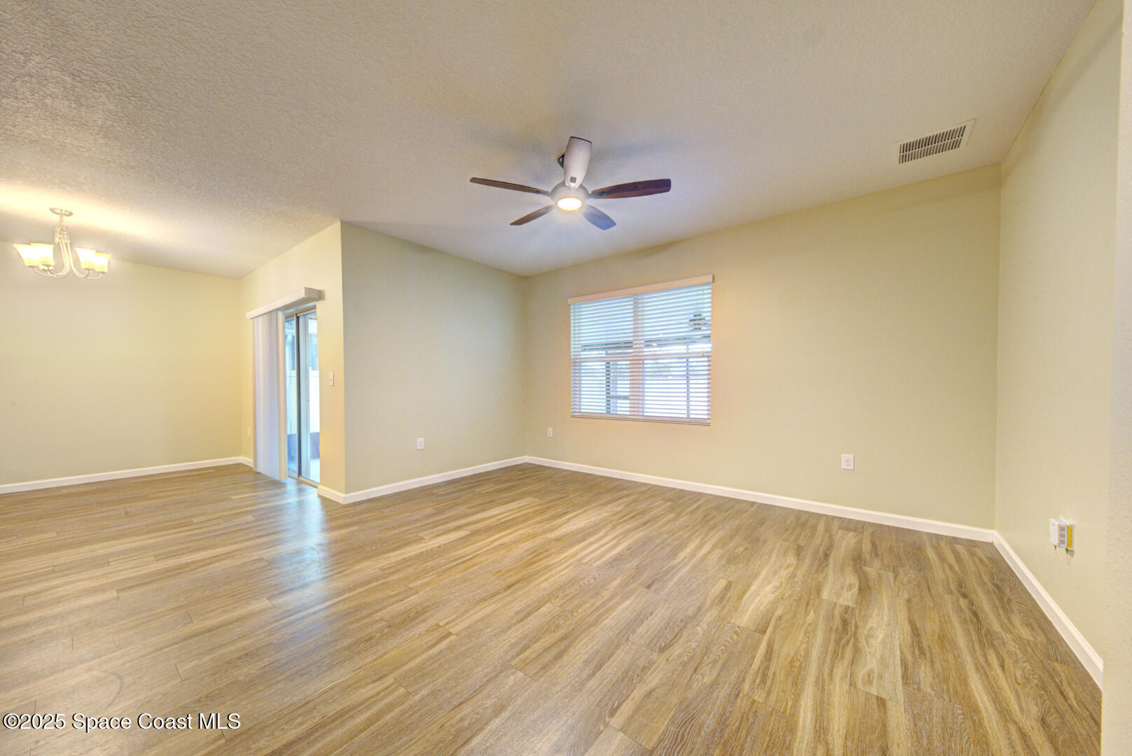 279 Forest Trace Circle