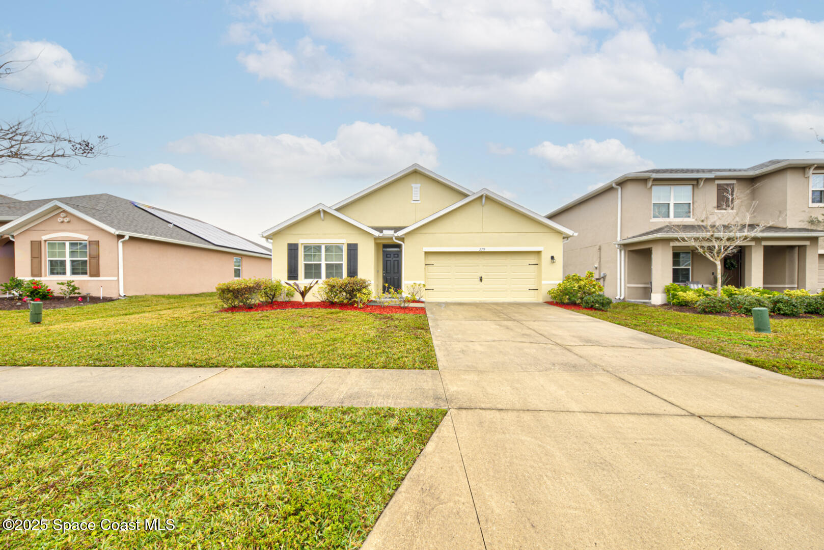279 Forest Trace Circle