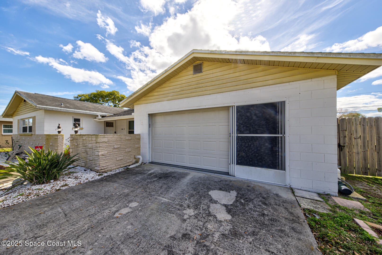 987 Sarazen Drive
