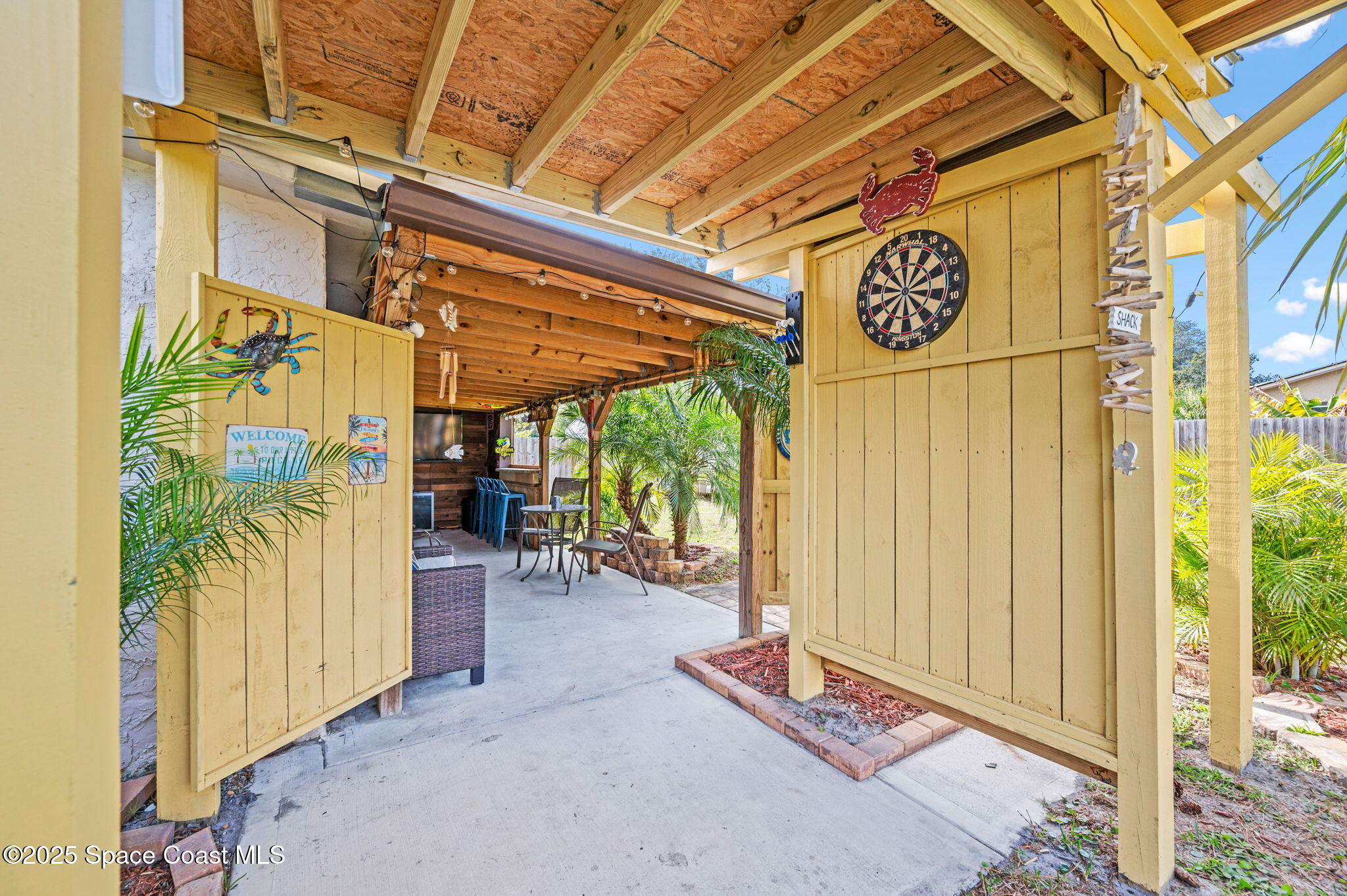 6444 Pleasant Avenue