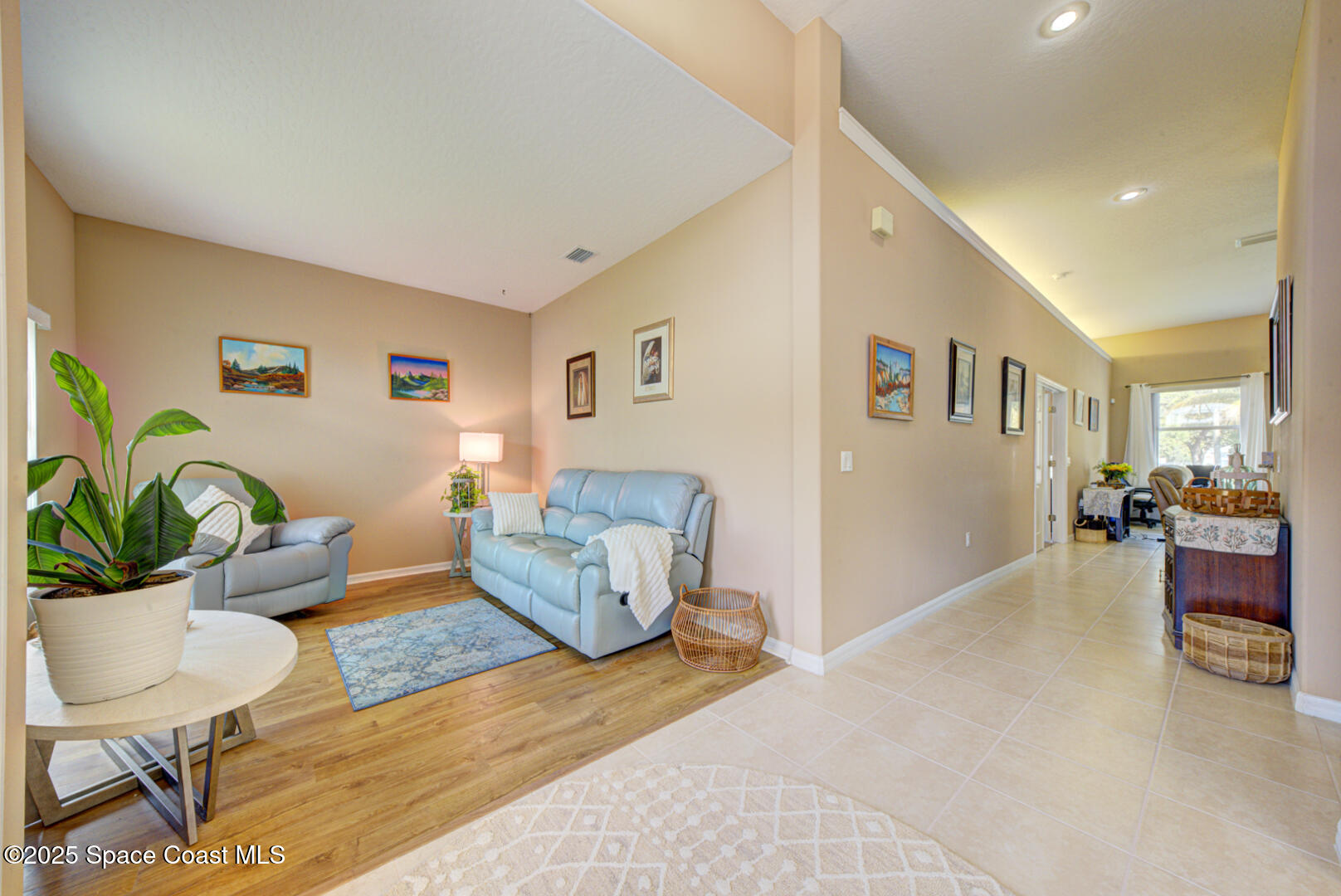 561 Tuttle Court SE