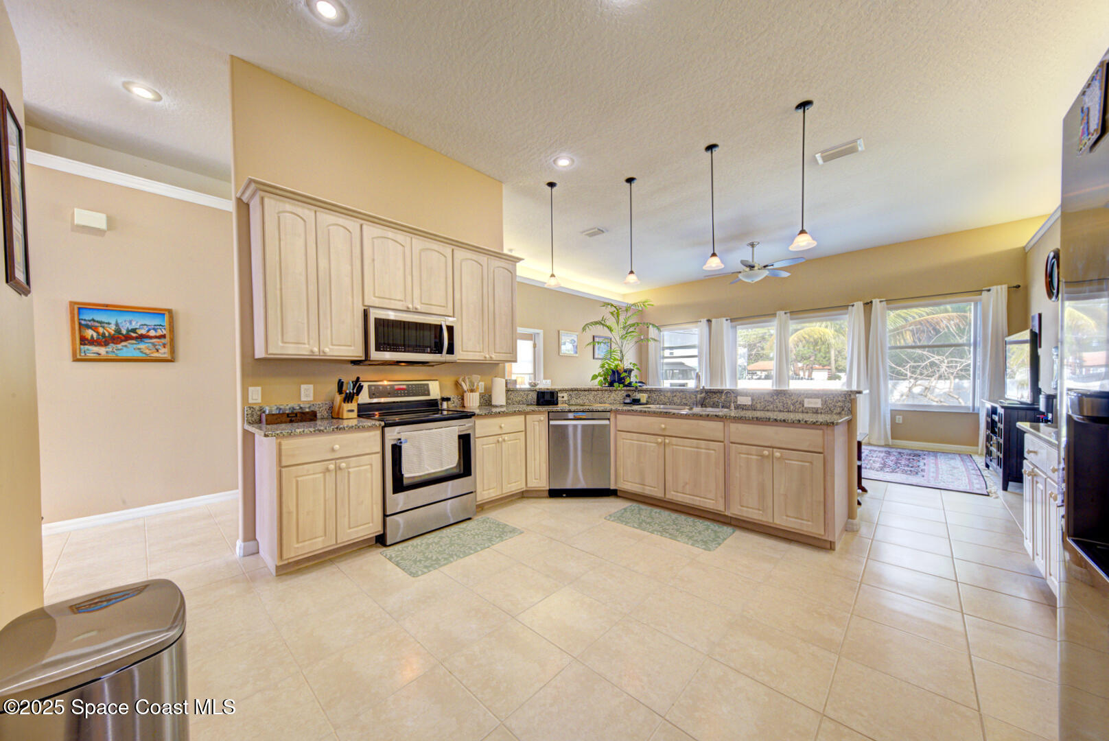 561 Tuttle Court SE