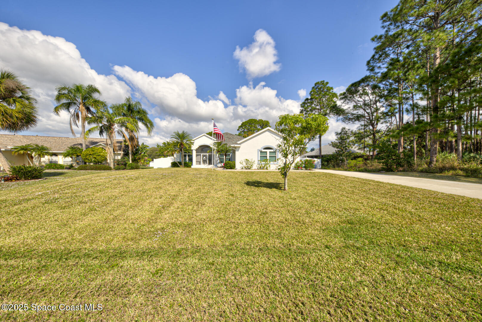 561 Tuttle Court SE