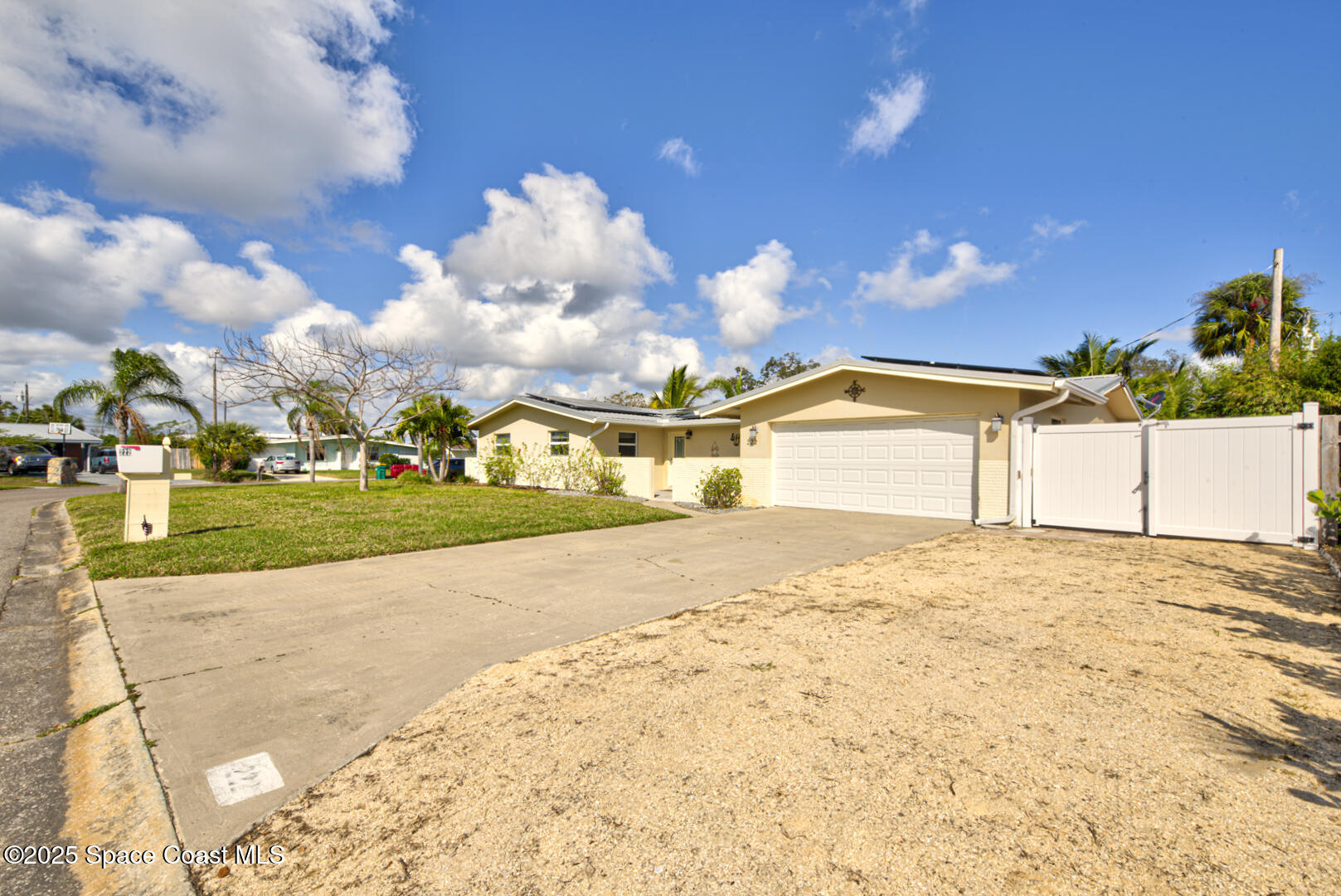 222 Timpoochee Drive