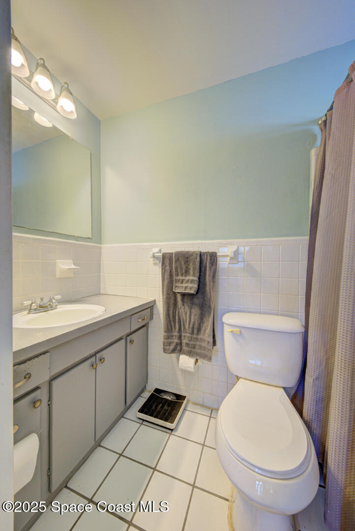 222 Timpoochee Drive