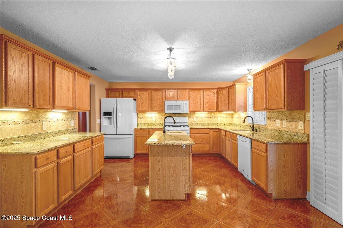1209 Macon Drive