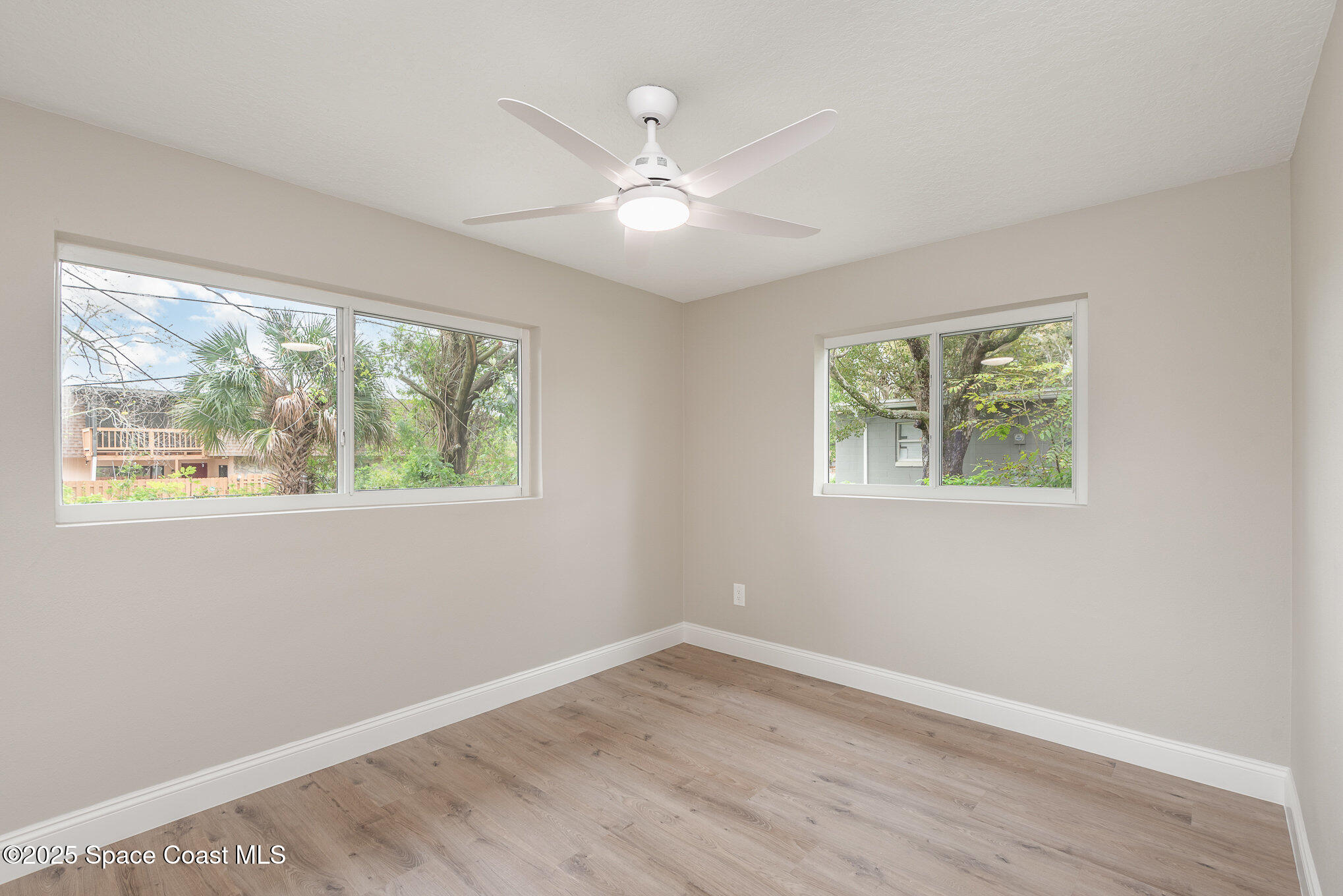 1625 Country Lane