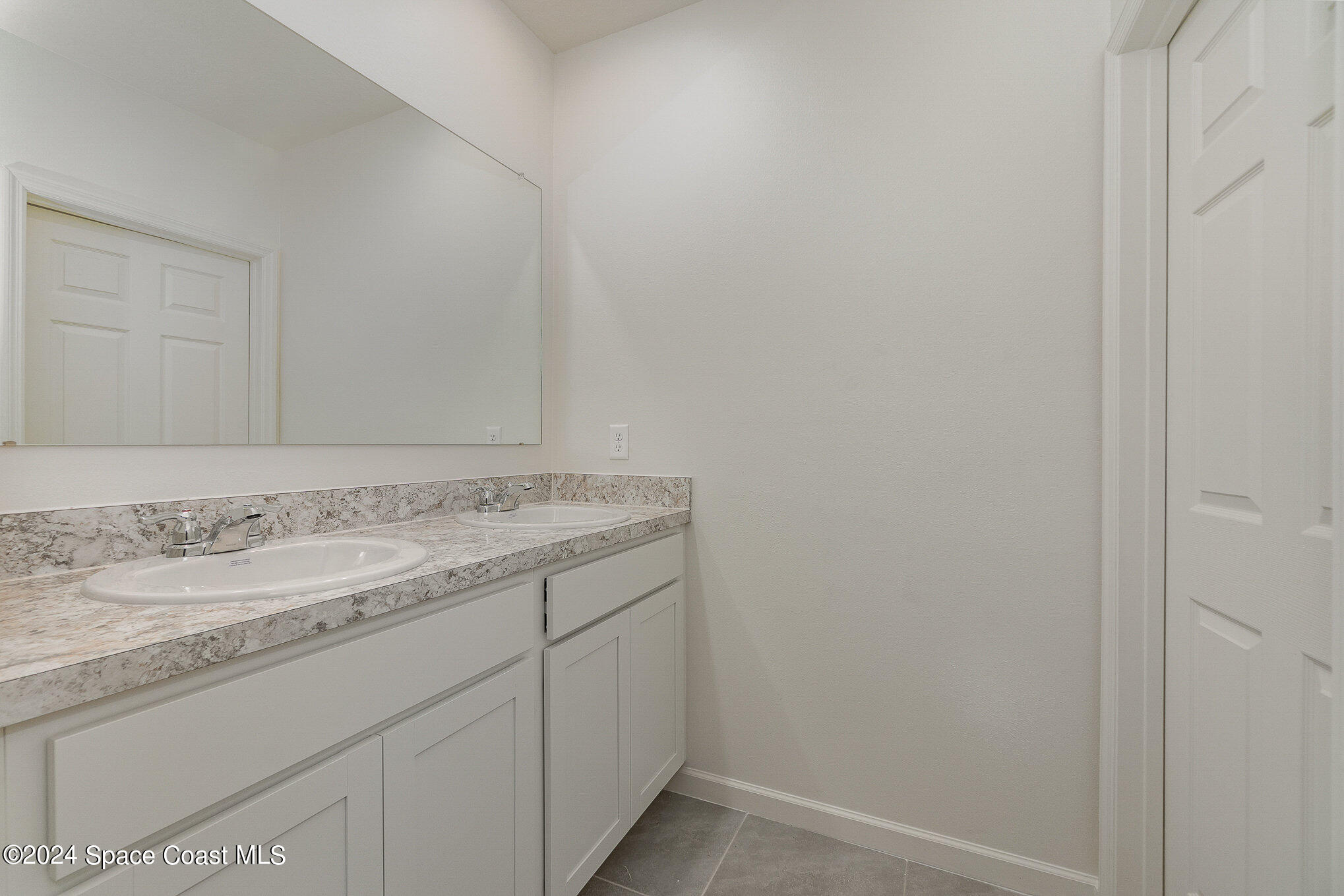 1267 Mycroft Drive