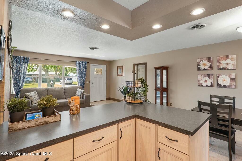 992 Cardon Drive