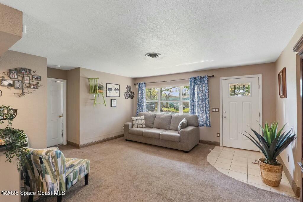 992 Cardon Drive