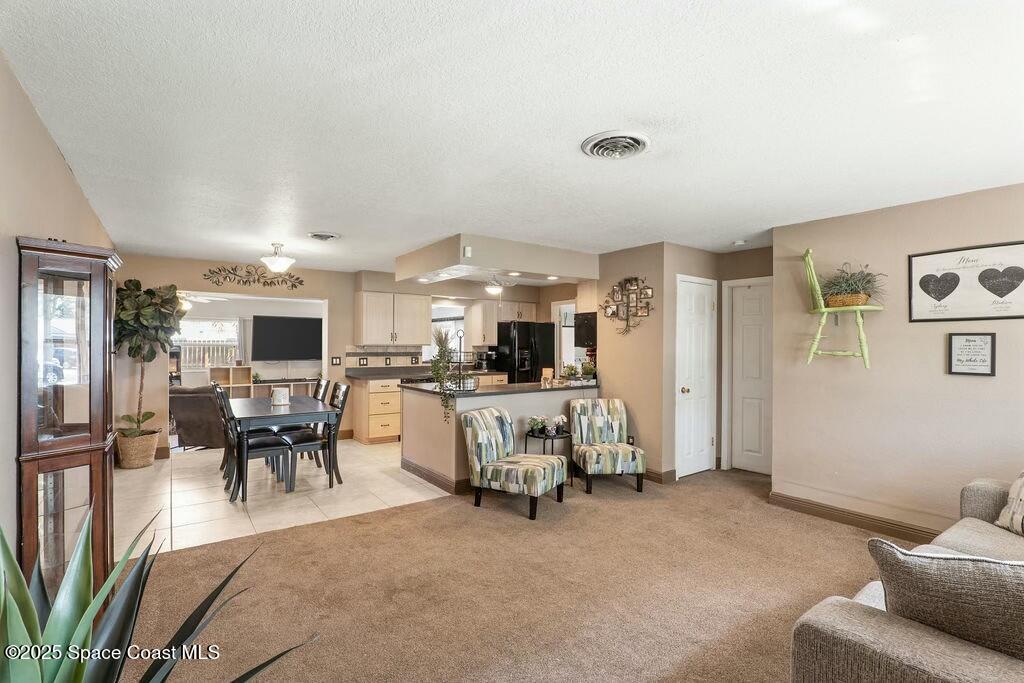 992 Cardon Drive