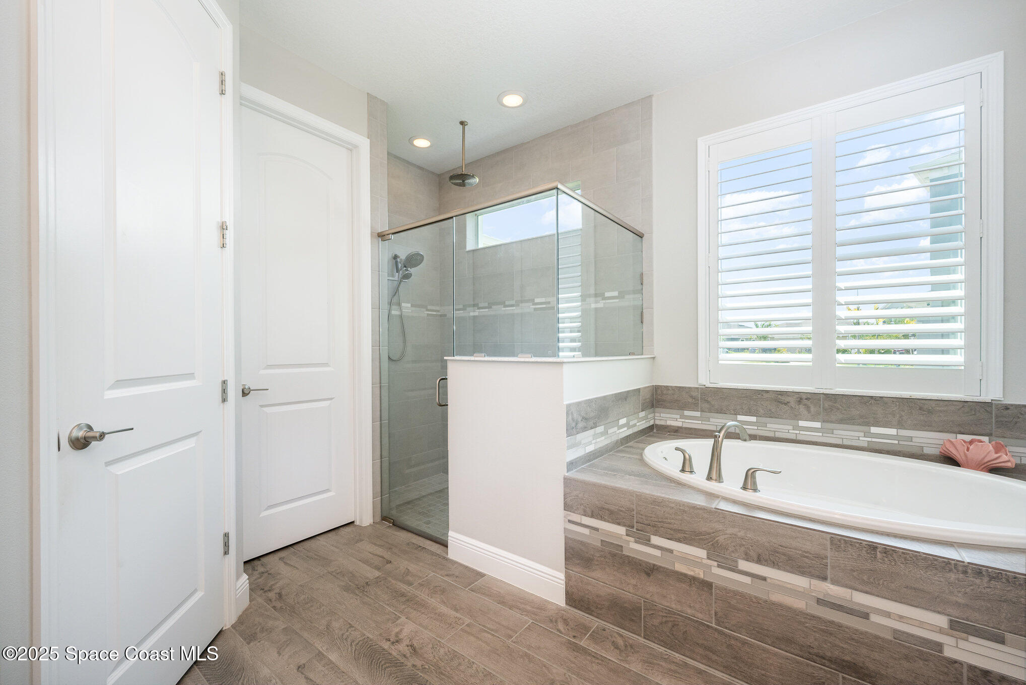3206 Becorden Way