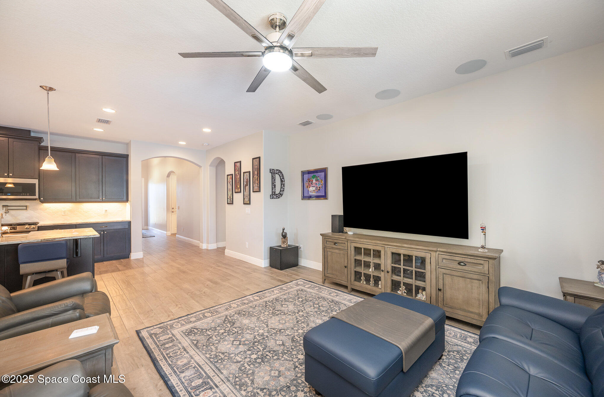 3206 Becorden Way