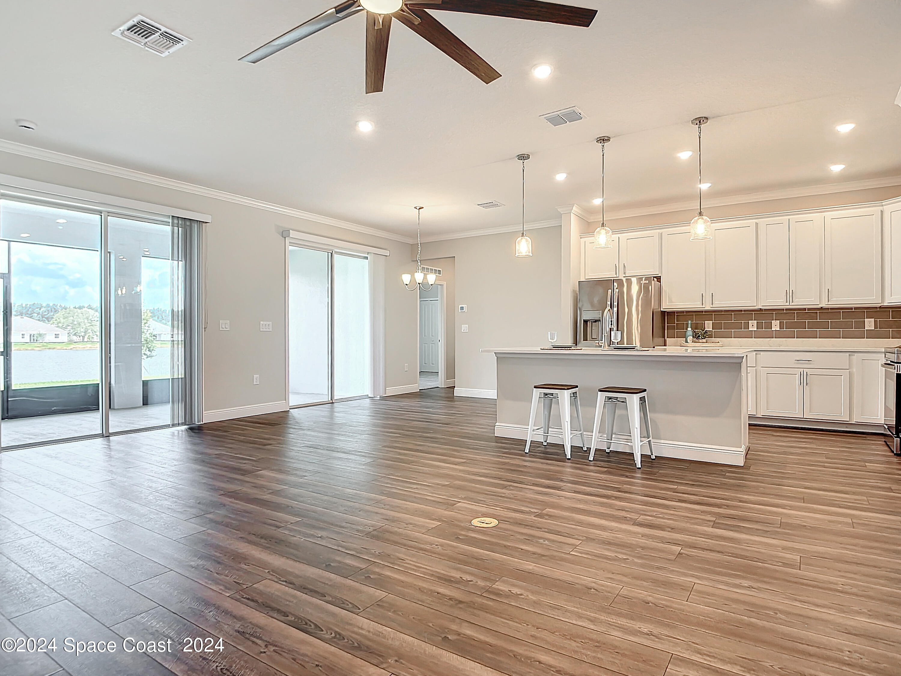 6215 Moonrise Drive