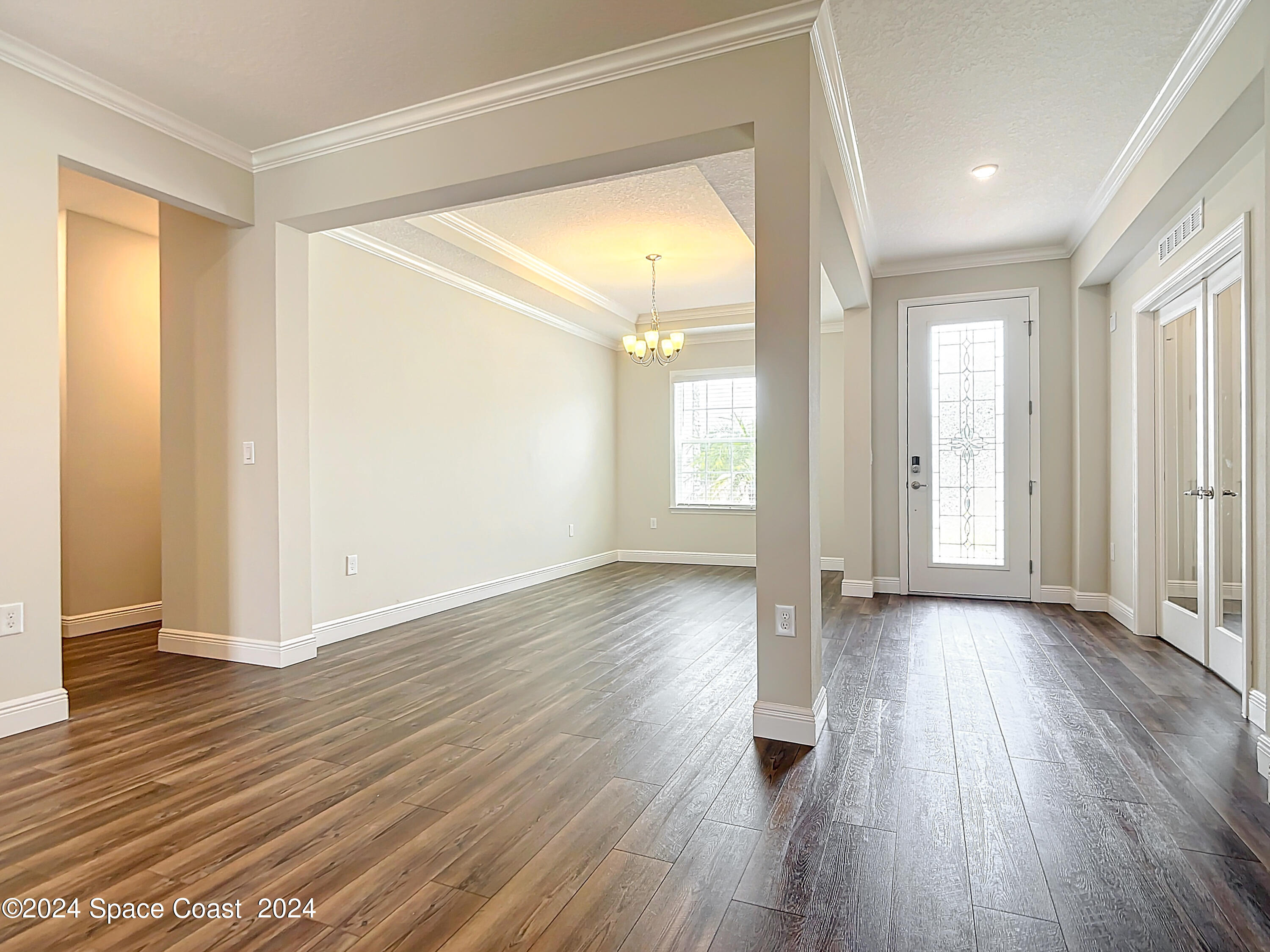 6215 Moonrise Drive