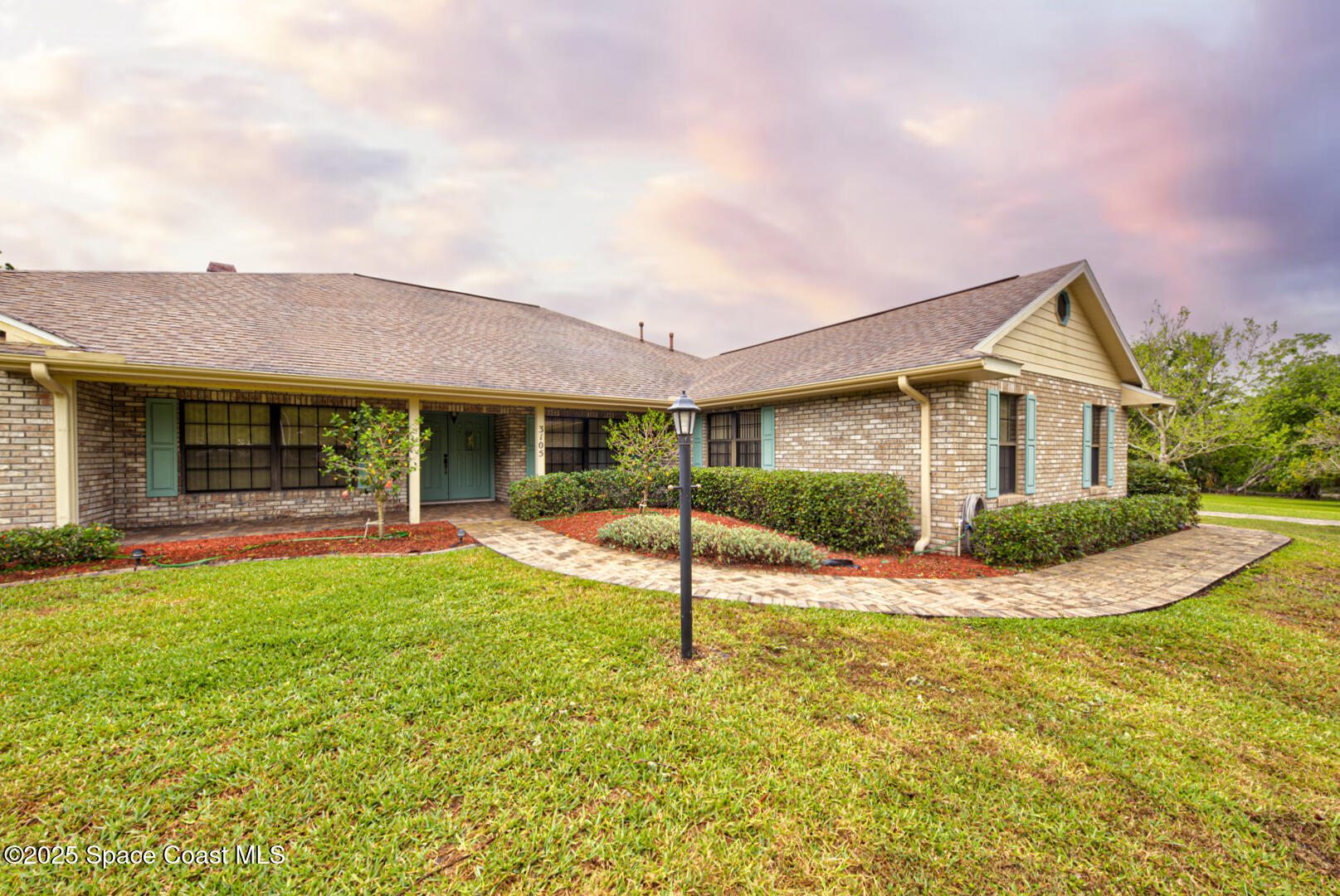 3105 Diamond Road