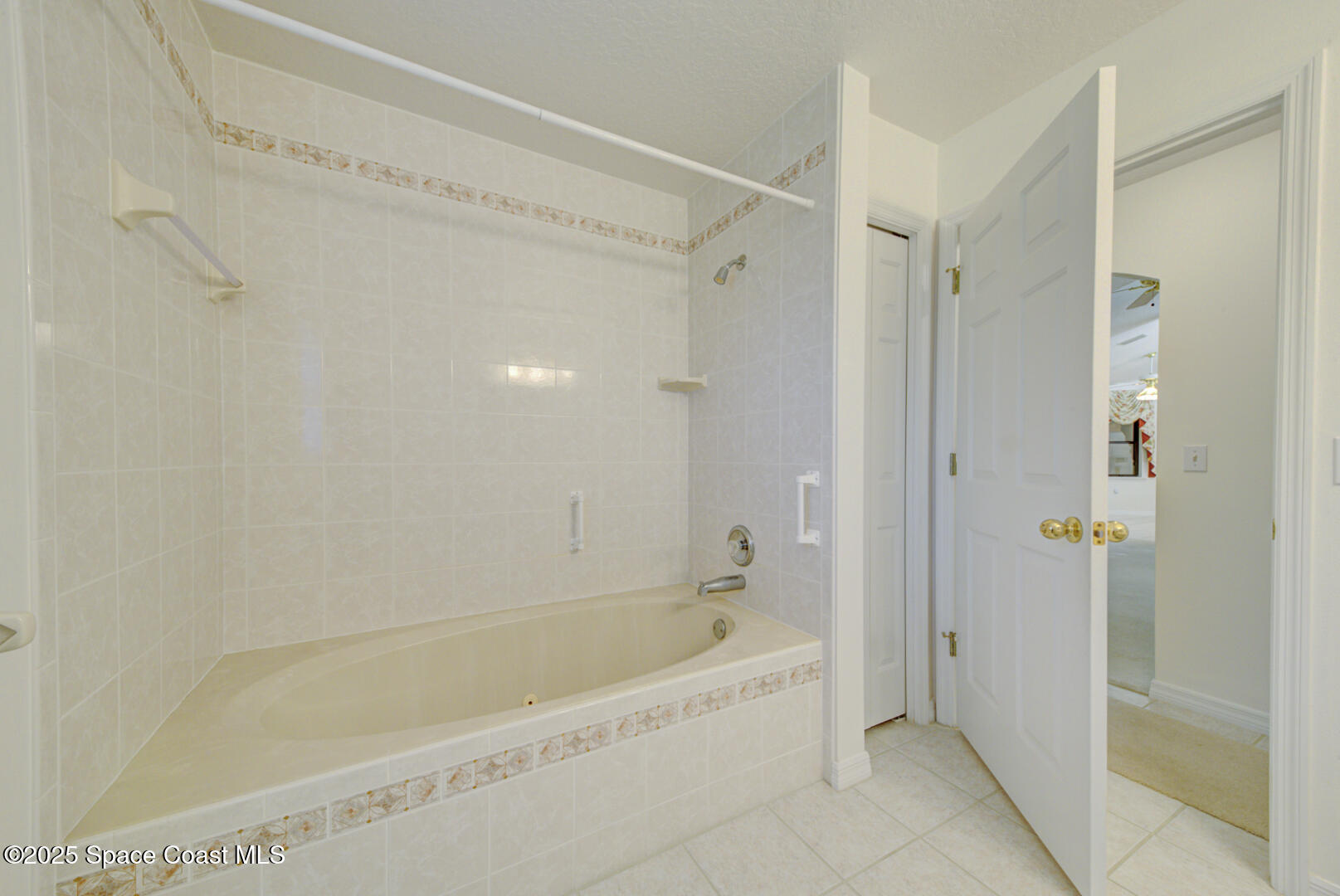 3105 Diamond Road