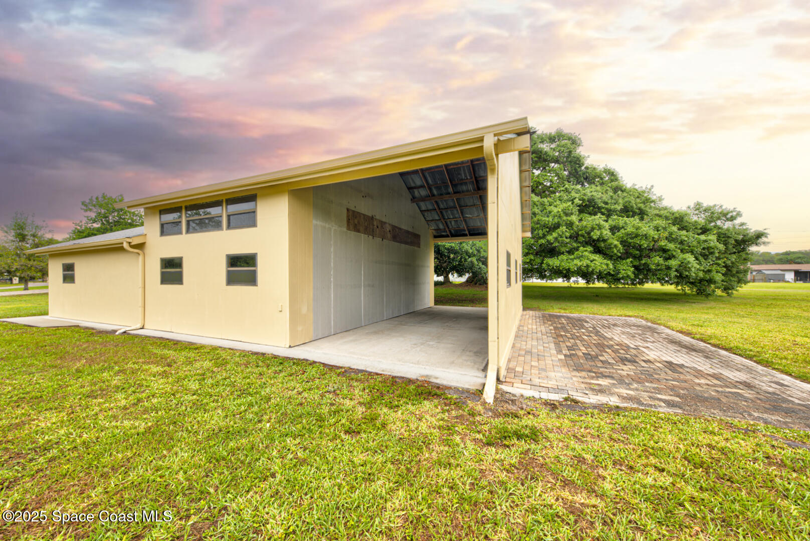 3105 Diamond Road