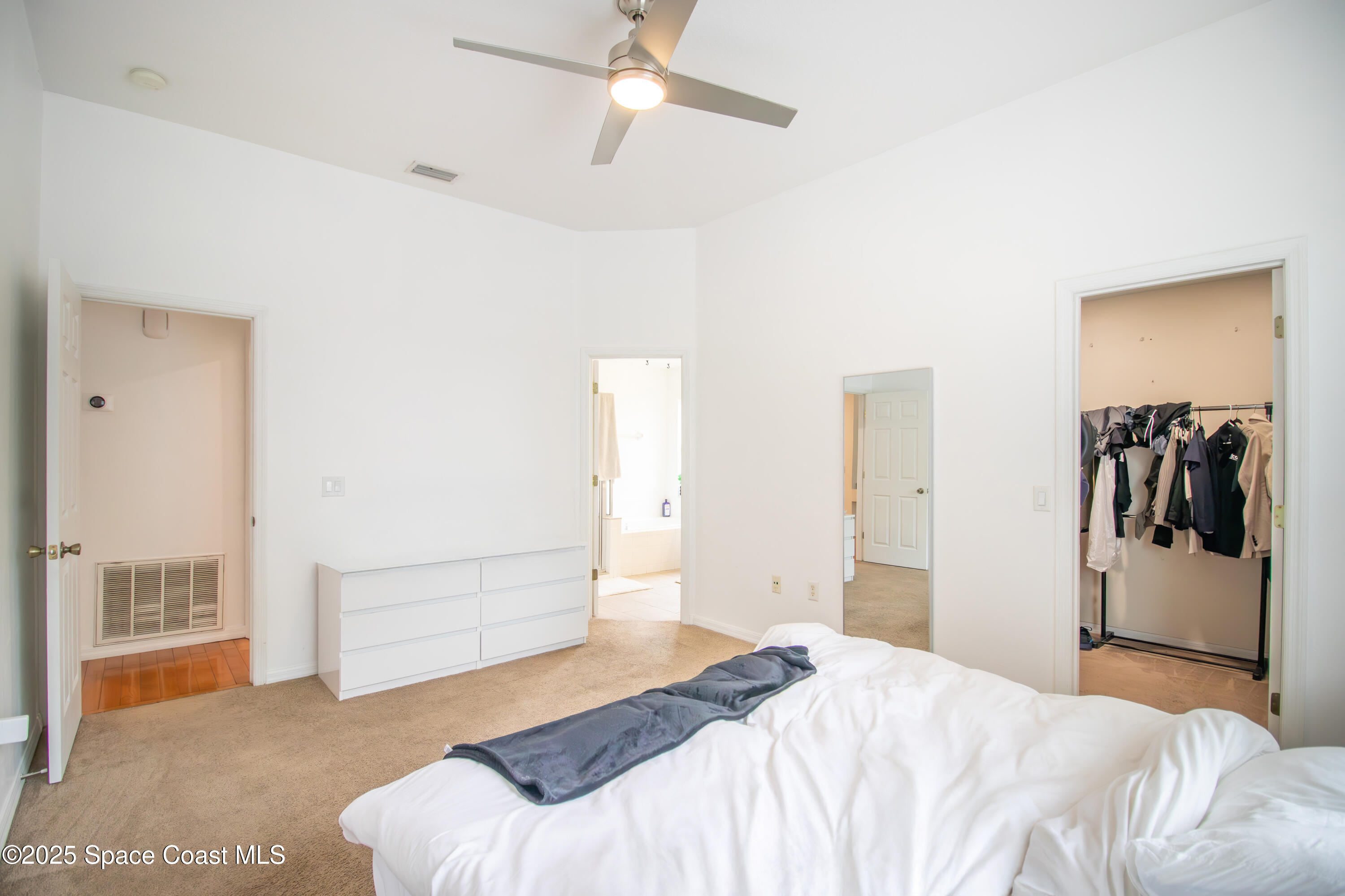 4046 David Drive