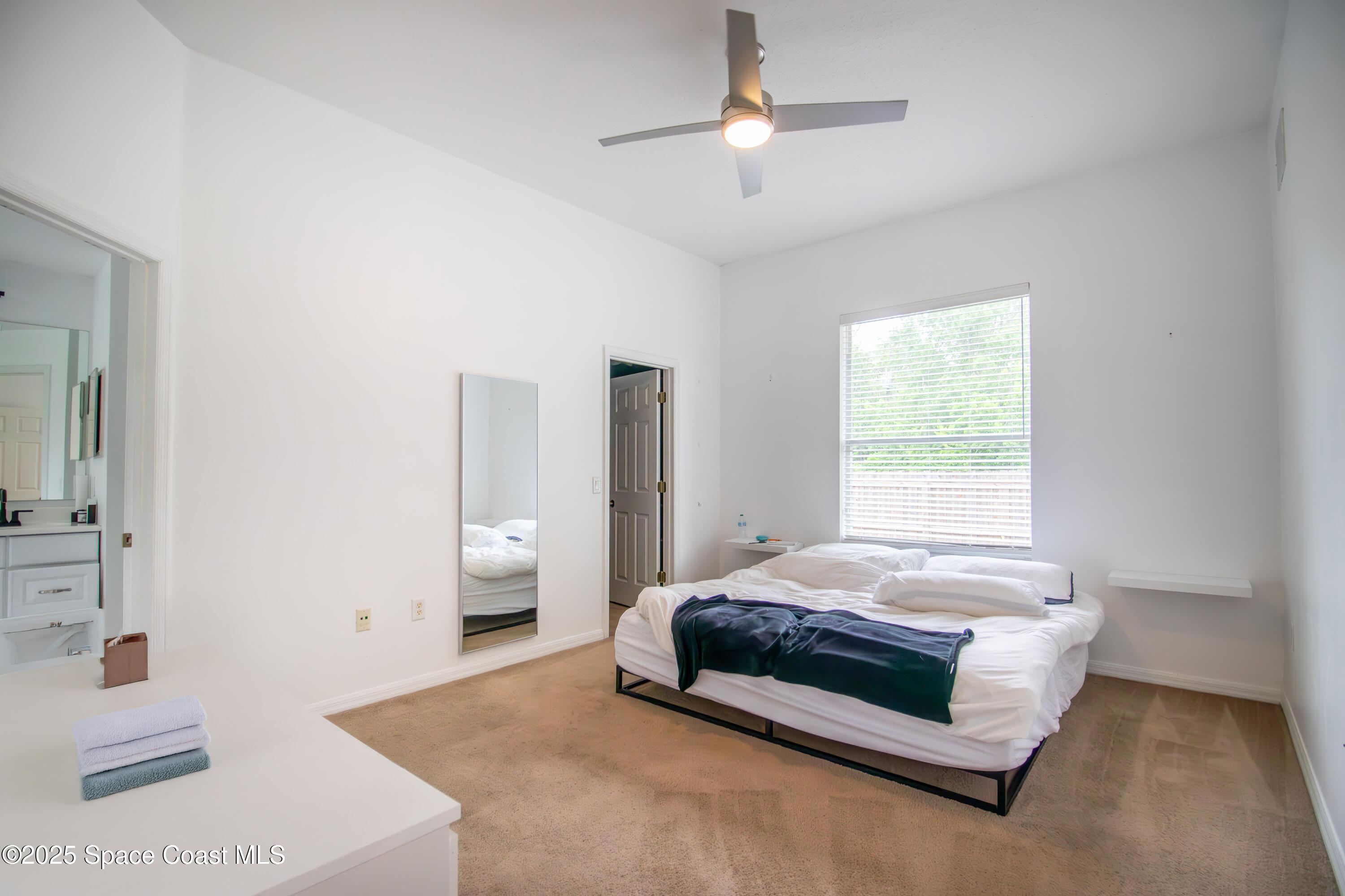 4046 David Drive