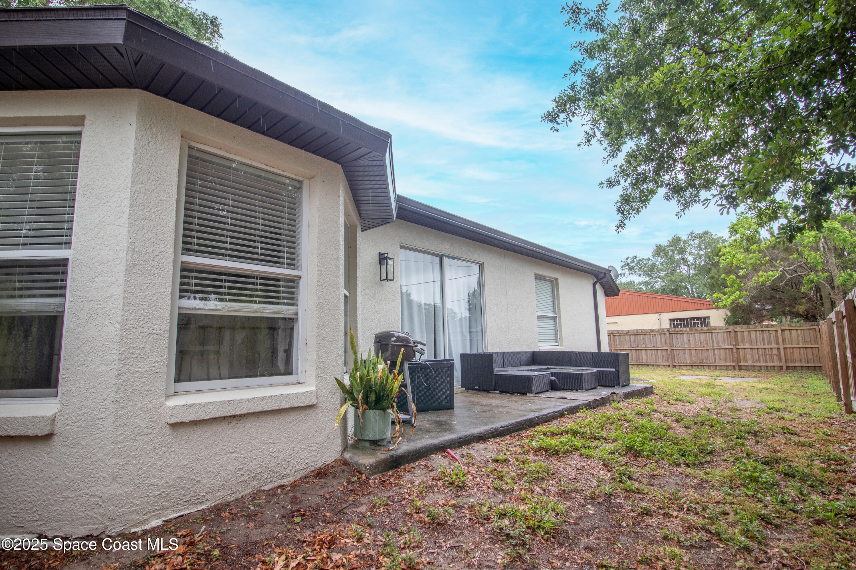 4046 David Drive