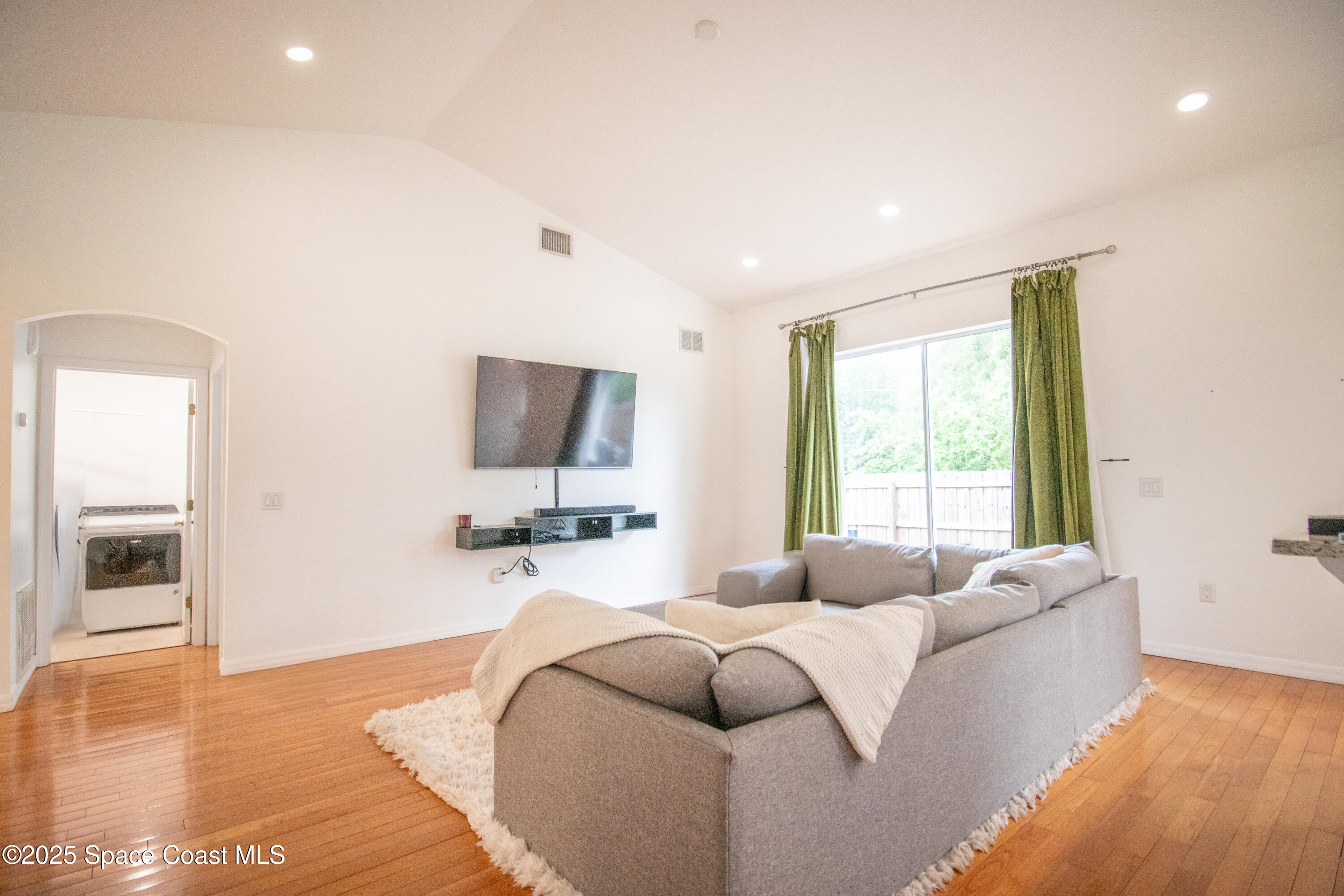 4046 David Drive