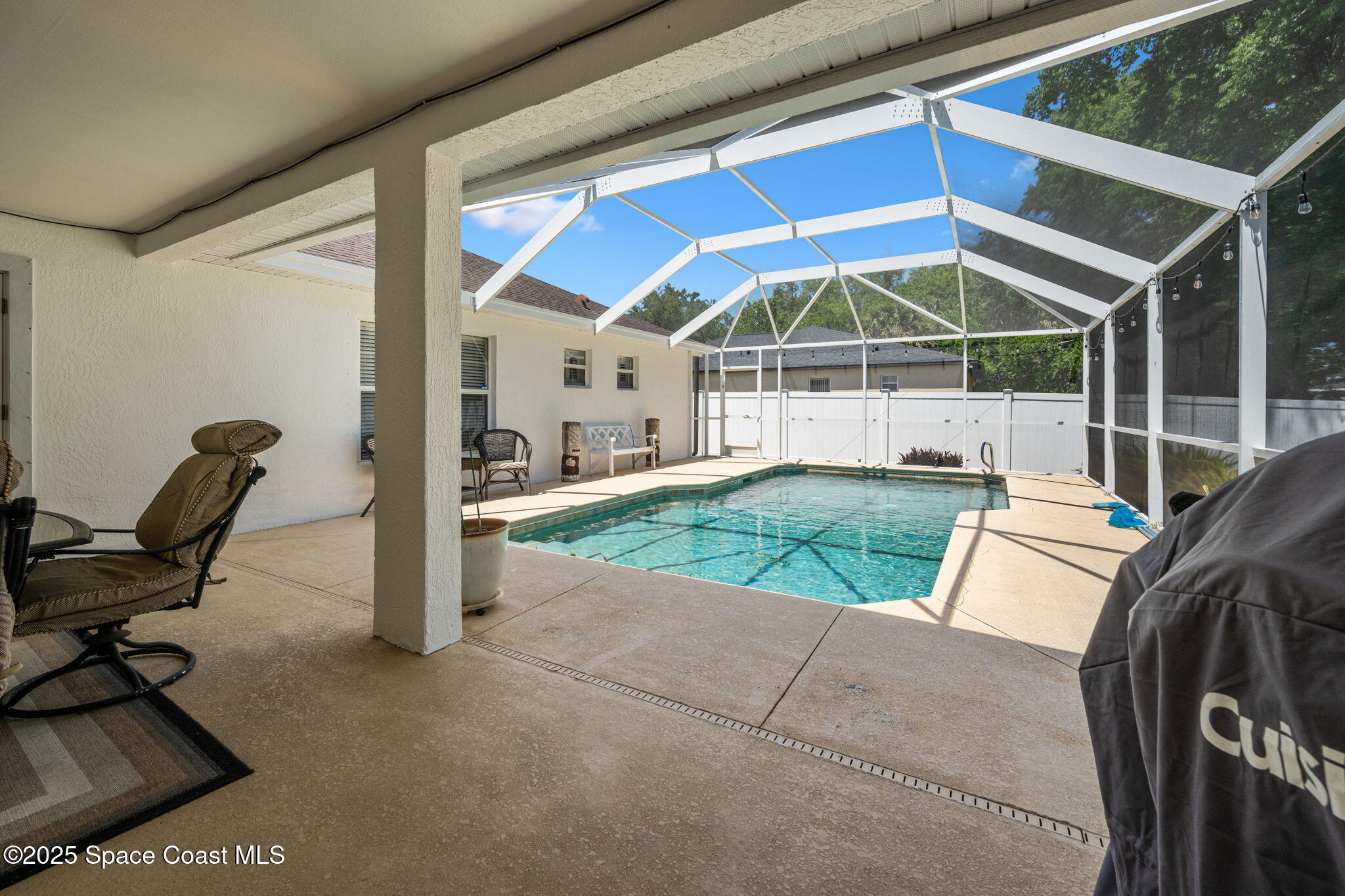 6519 Bamboo Avenue