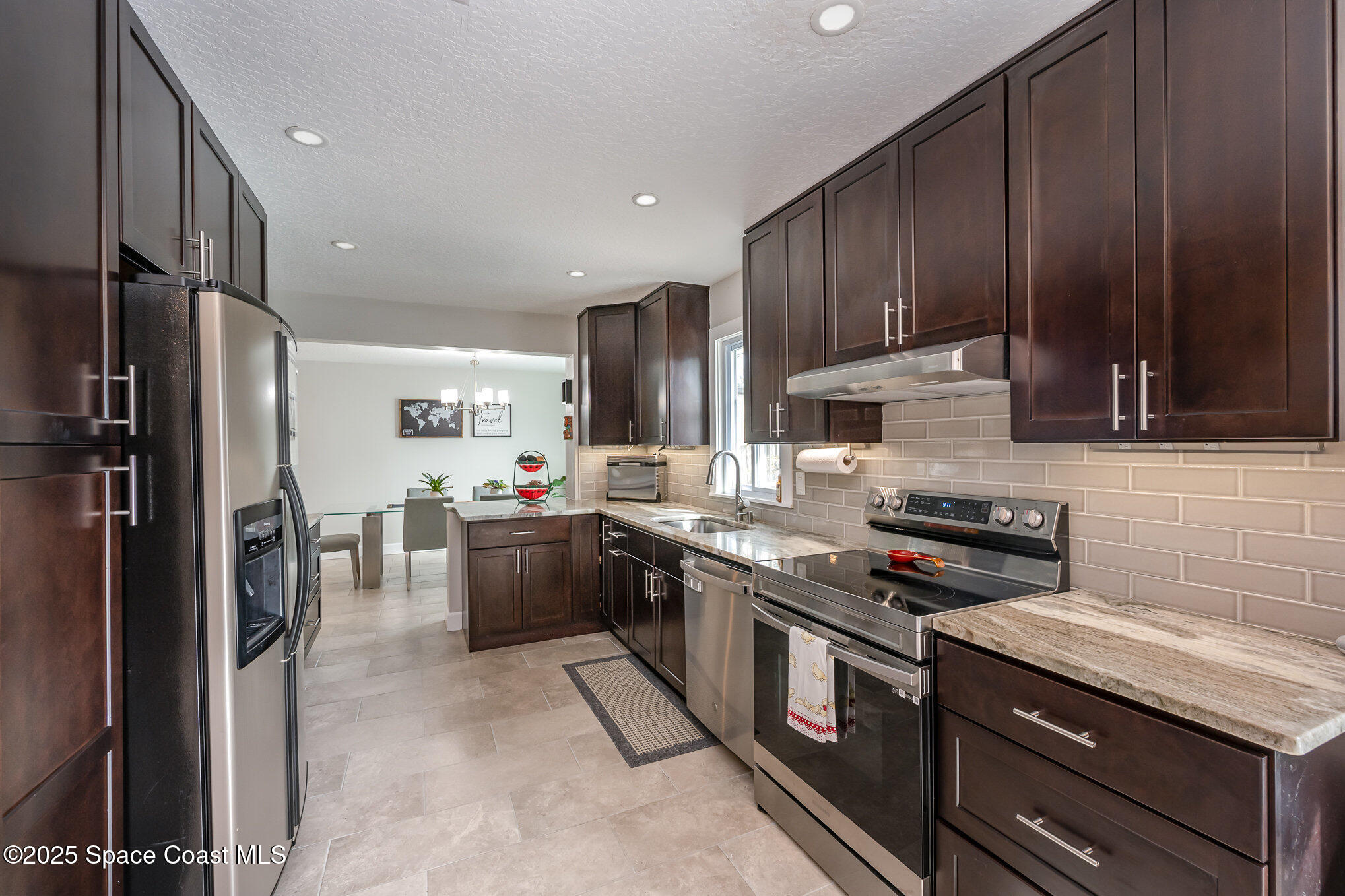 661 Altura Drive