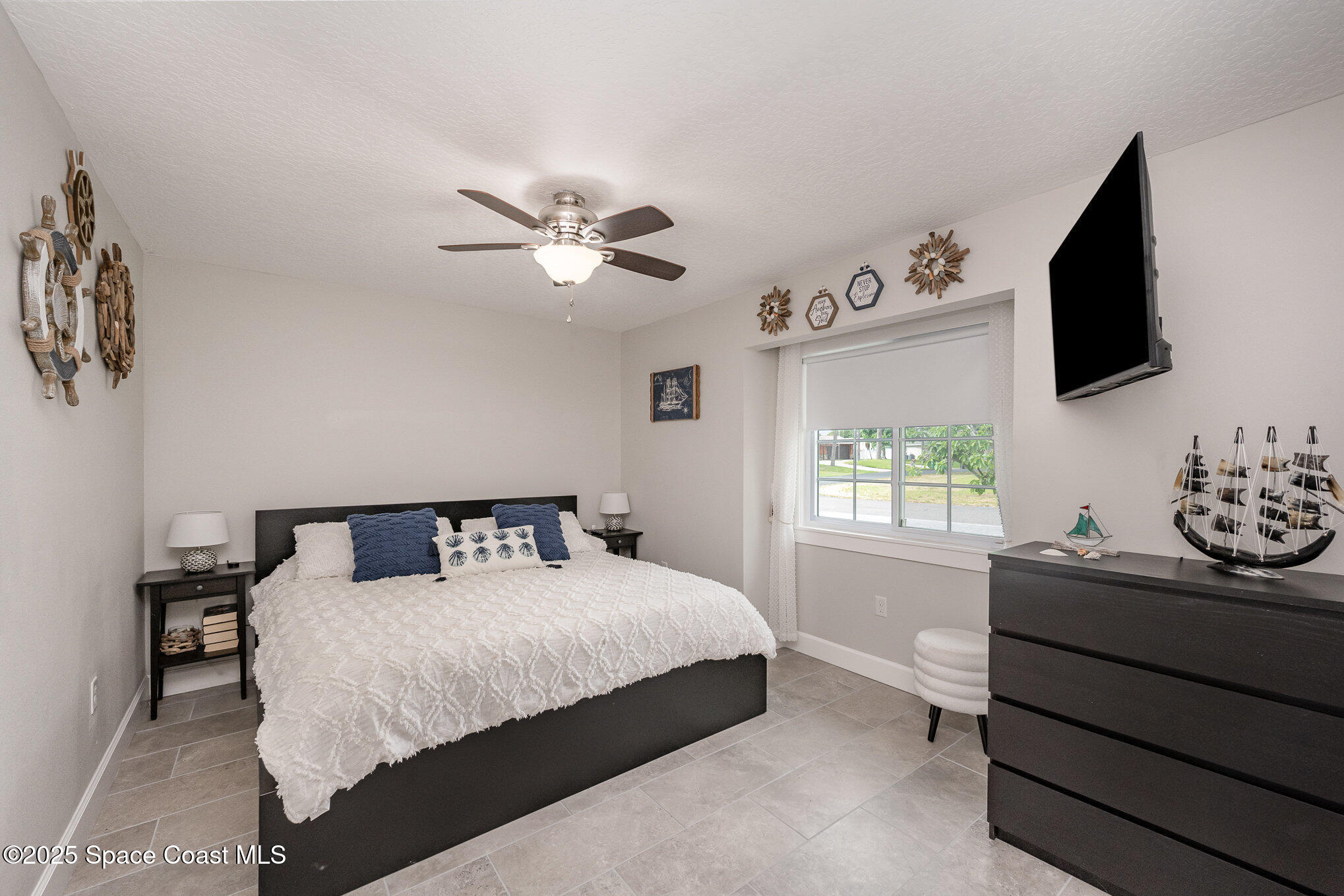 661 Altura Drive