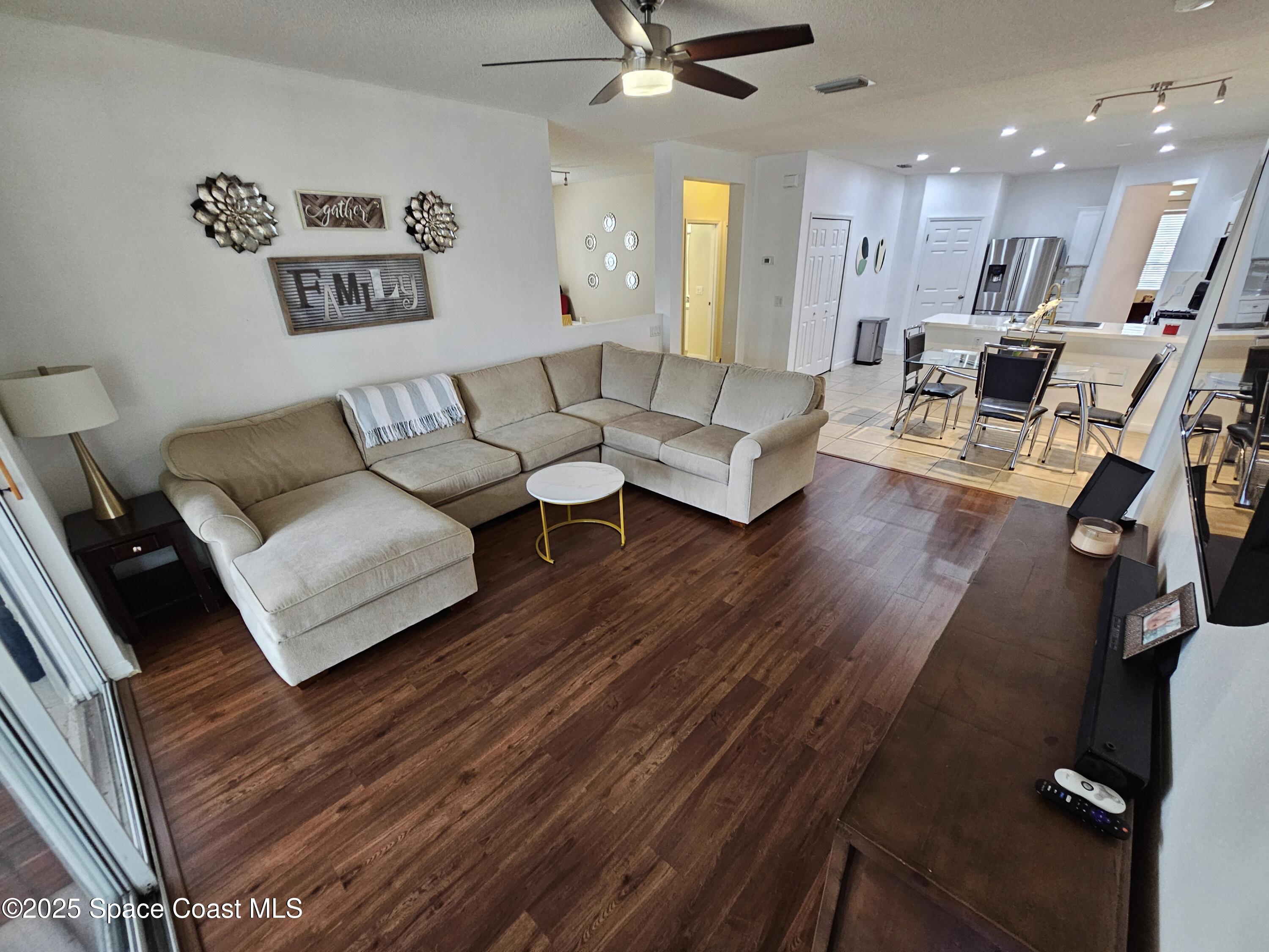954 Riviera Point Drive