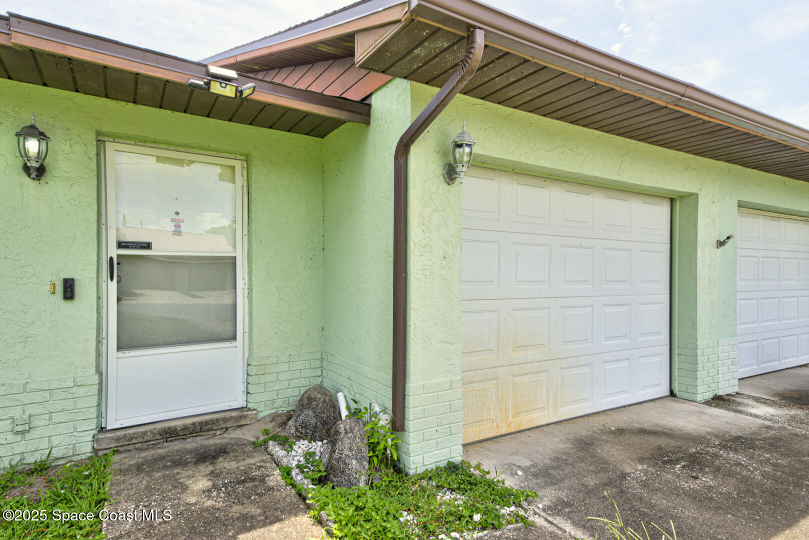 75 W Towne Place