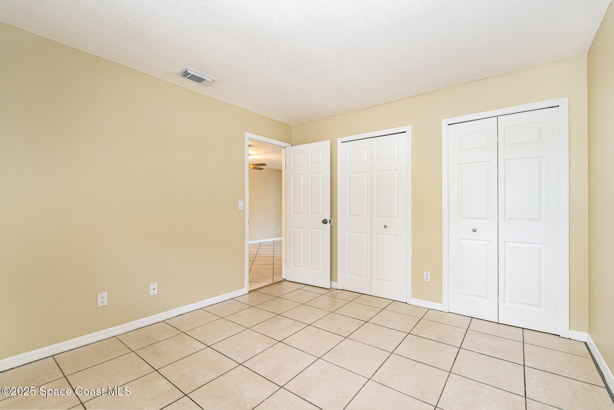 2965 Sir Hamilton Circle