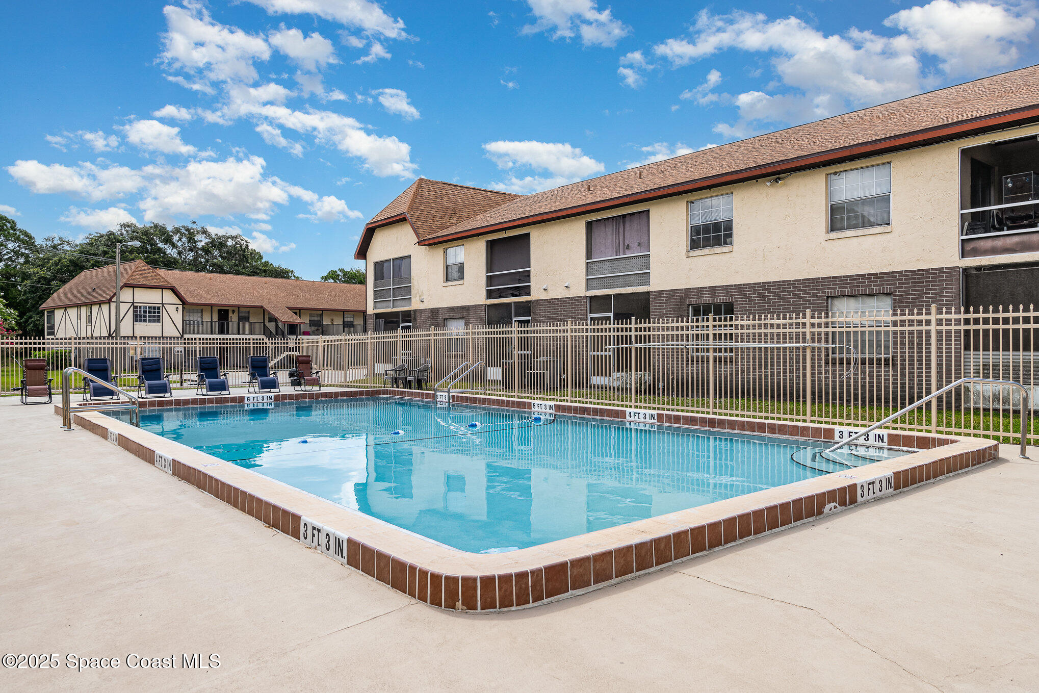 2965 Sir Hamilton Circle