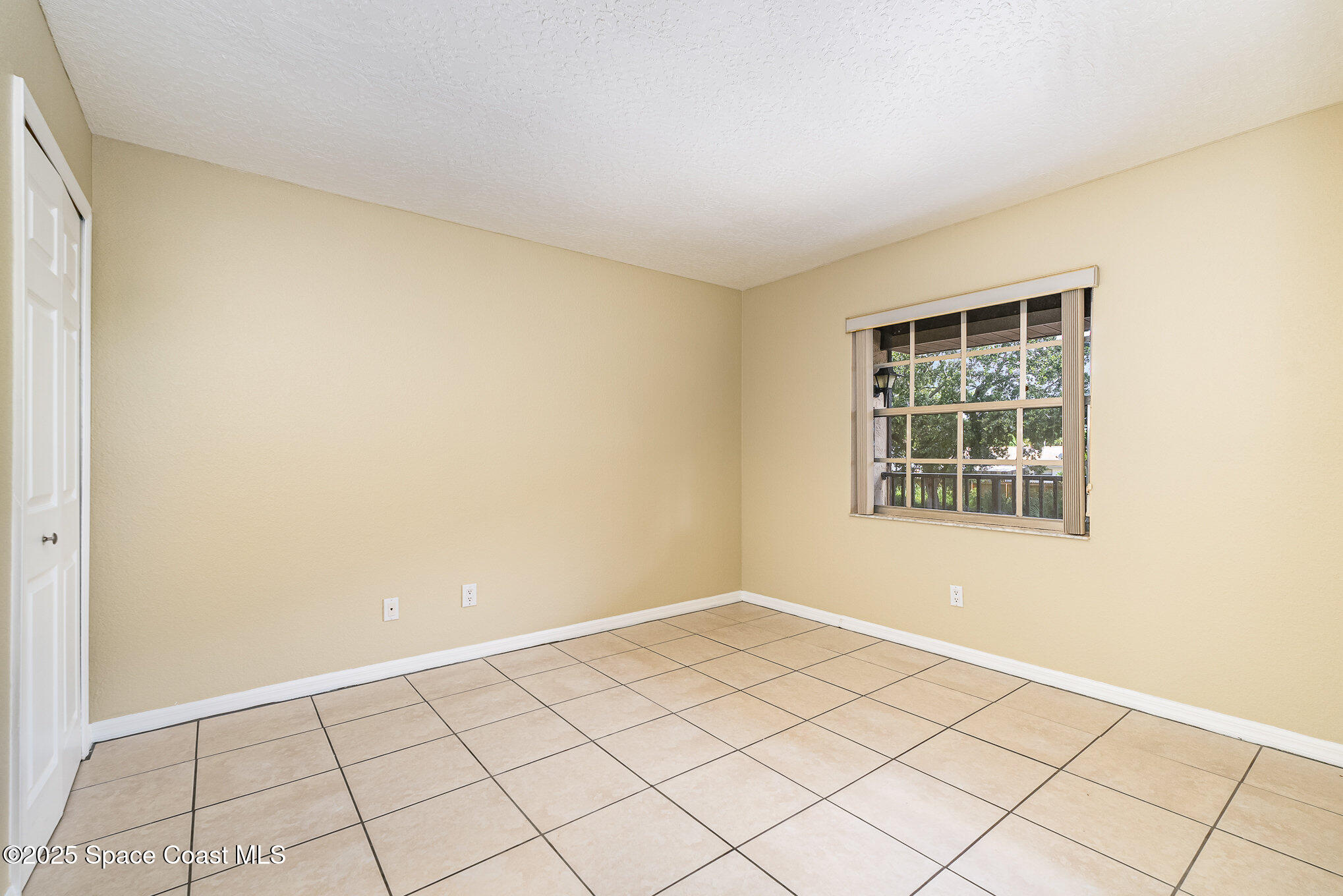 2965 Sir Hamilton Circle