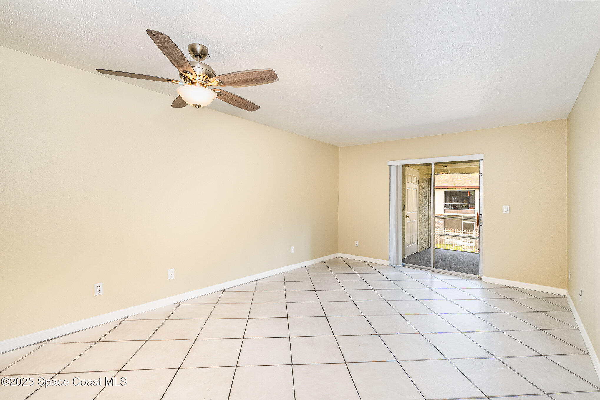 2965 Sir Hamilton Circle