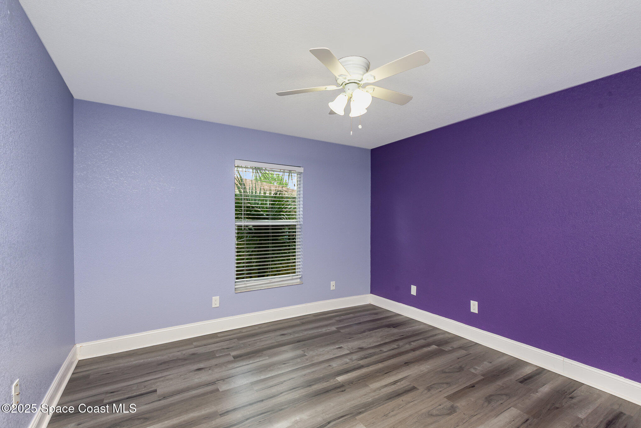 4230 Grovewood Lane