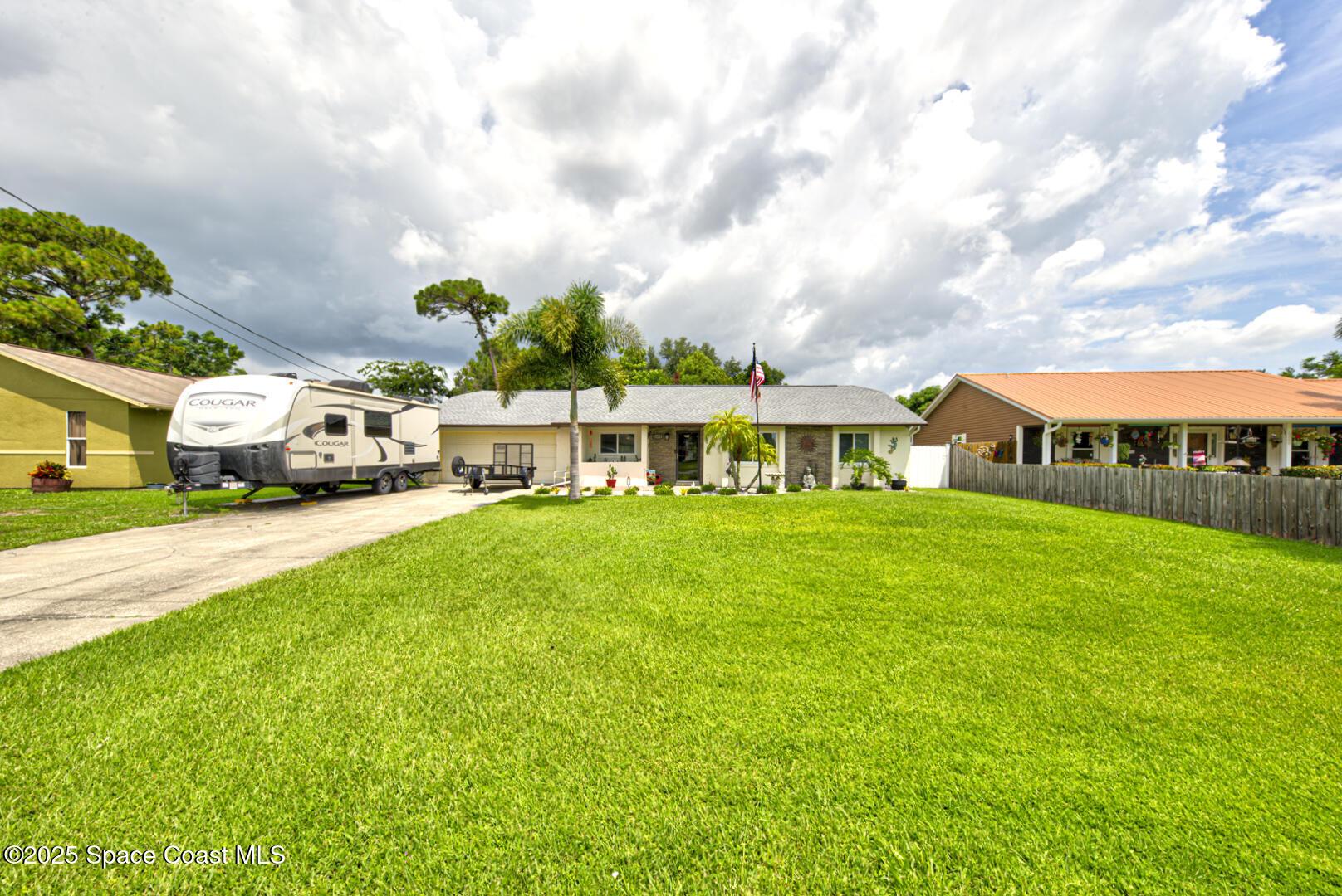 5370 Holden Road
