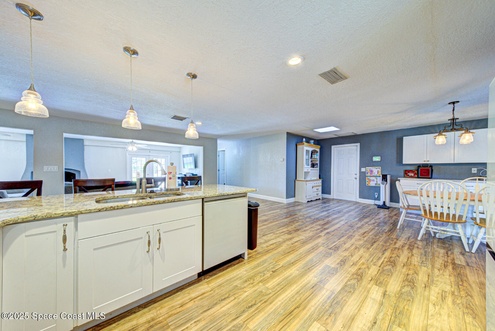 7 Fairglen Drive