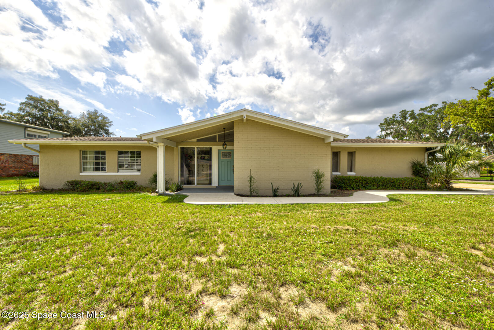 7 Fairglen Drive