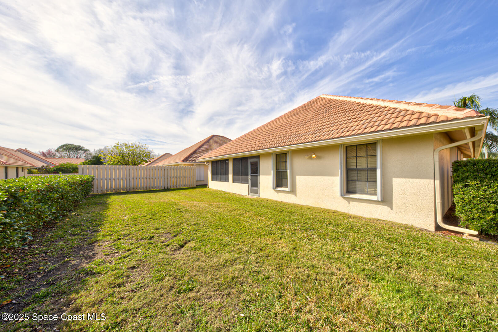 1845 James Circle