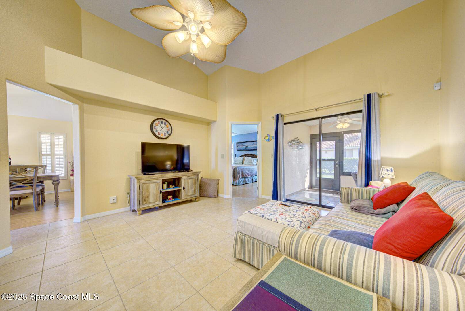 1845 James Circle