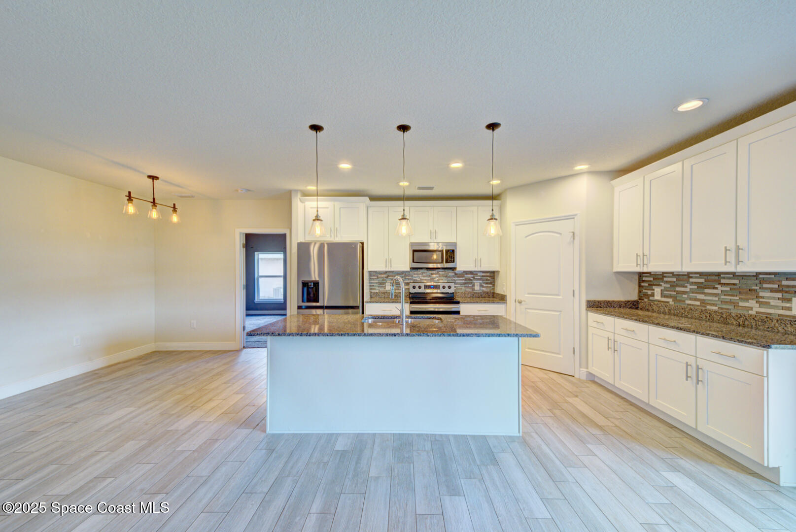 531 Topeka Road SW