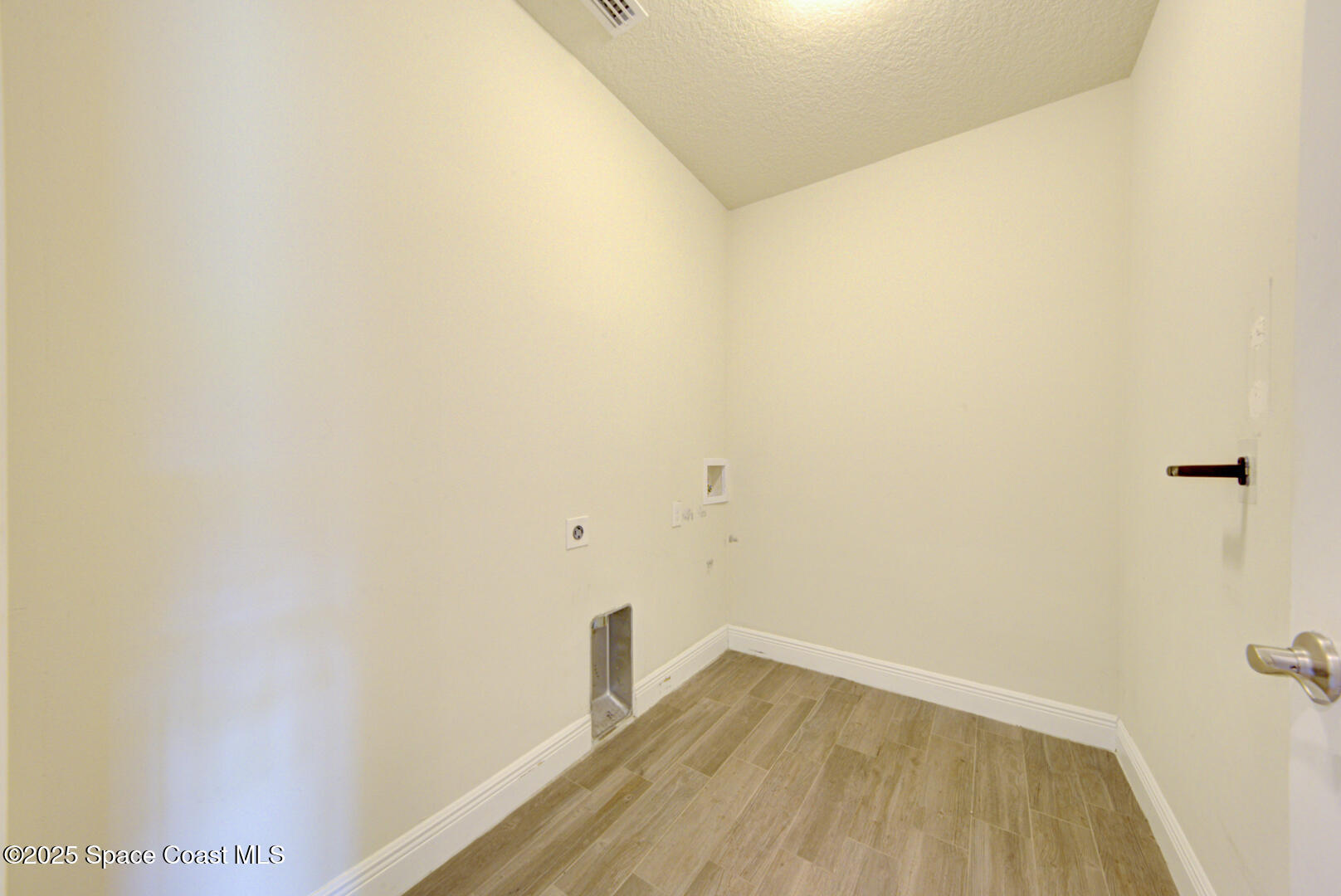 531 Topeka Road SW