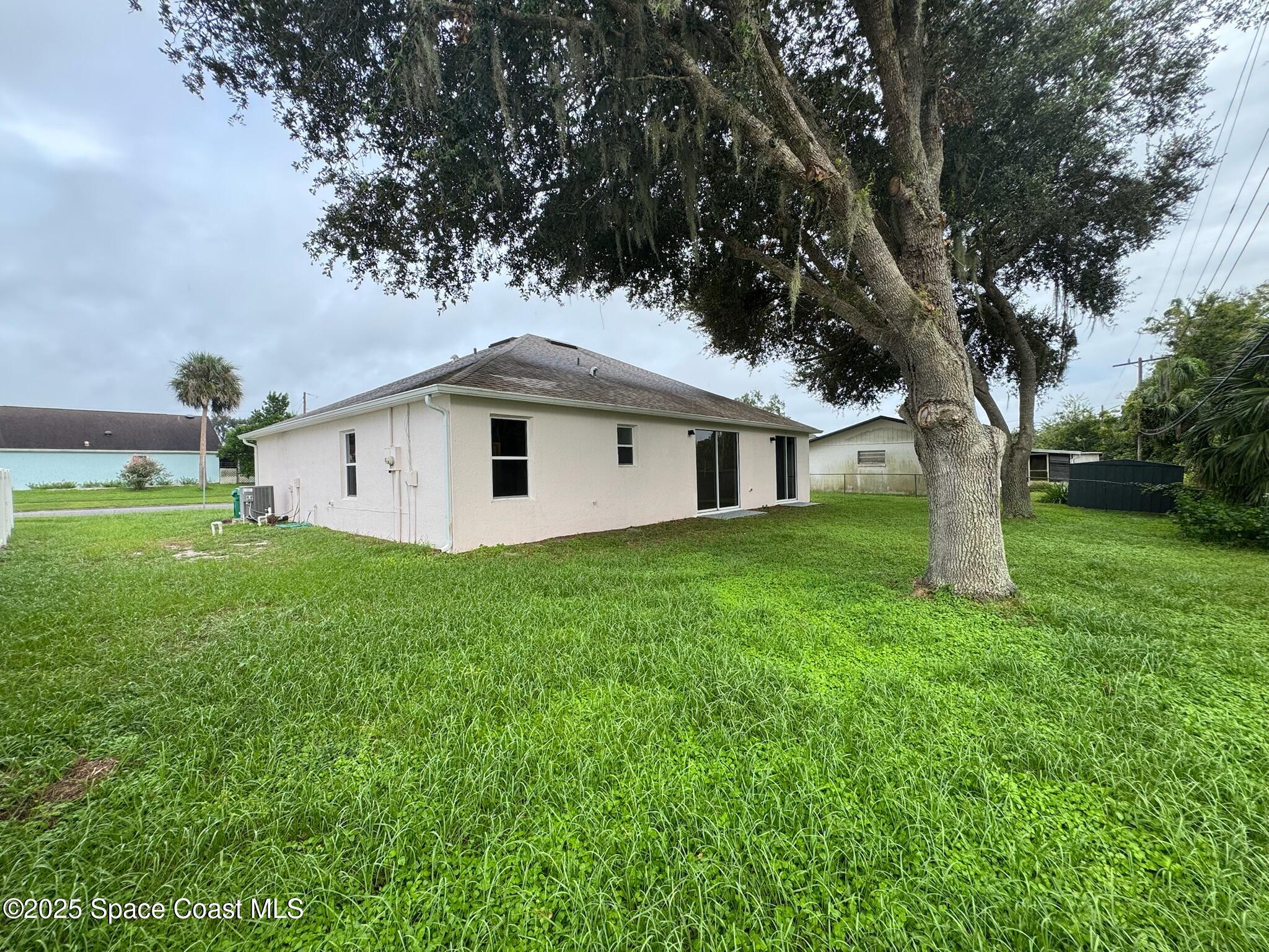 1160 Begonia Road