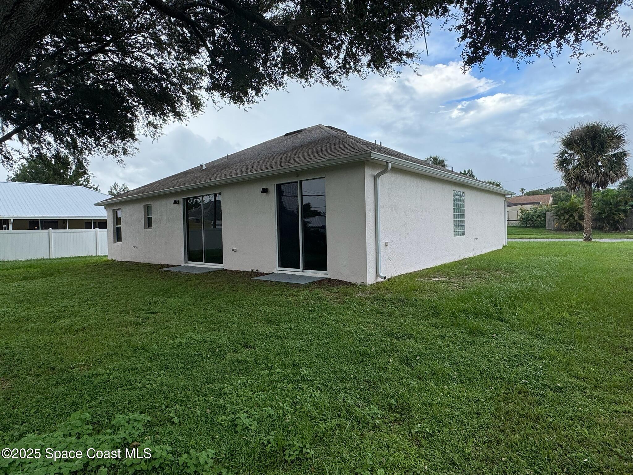 1160 Begonia Road