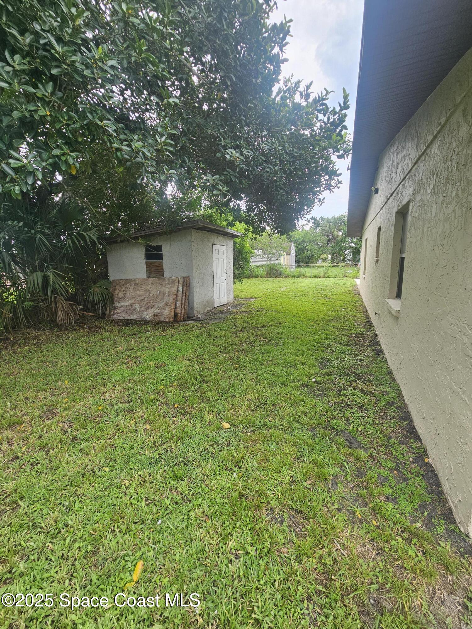 3876 Short Street