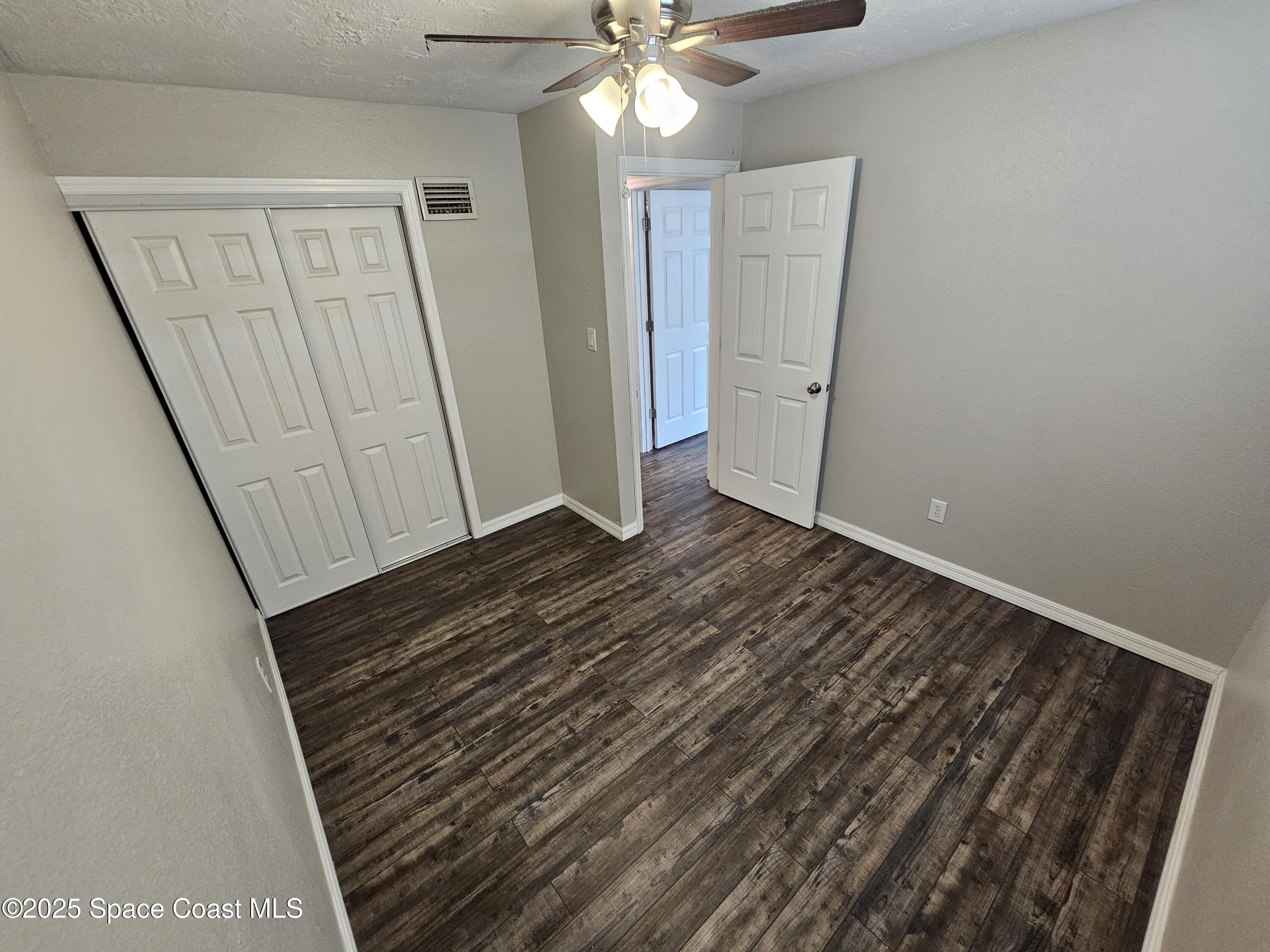 3876 Short Street