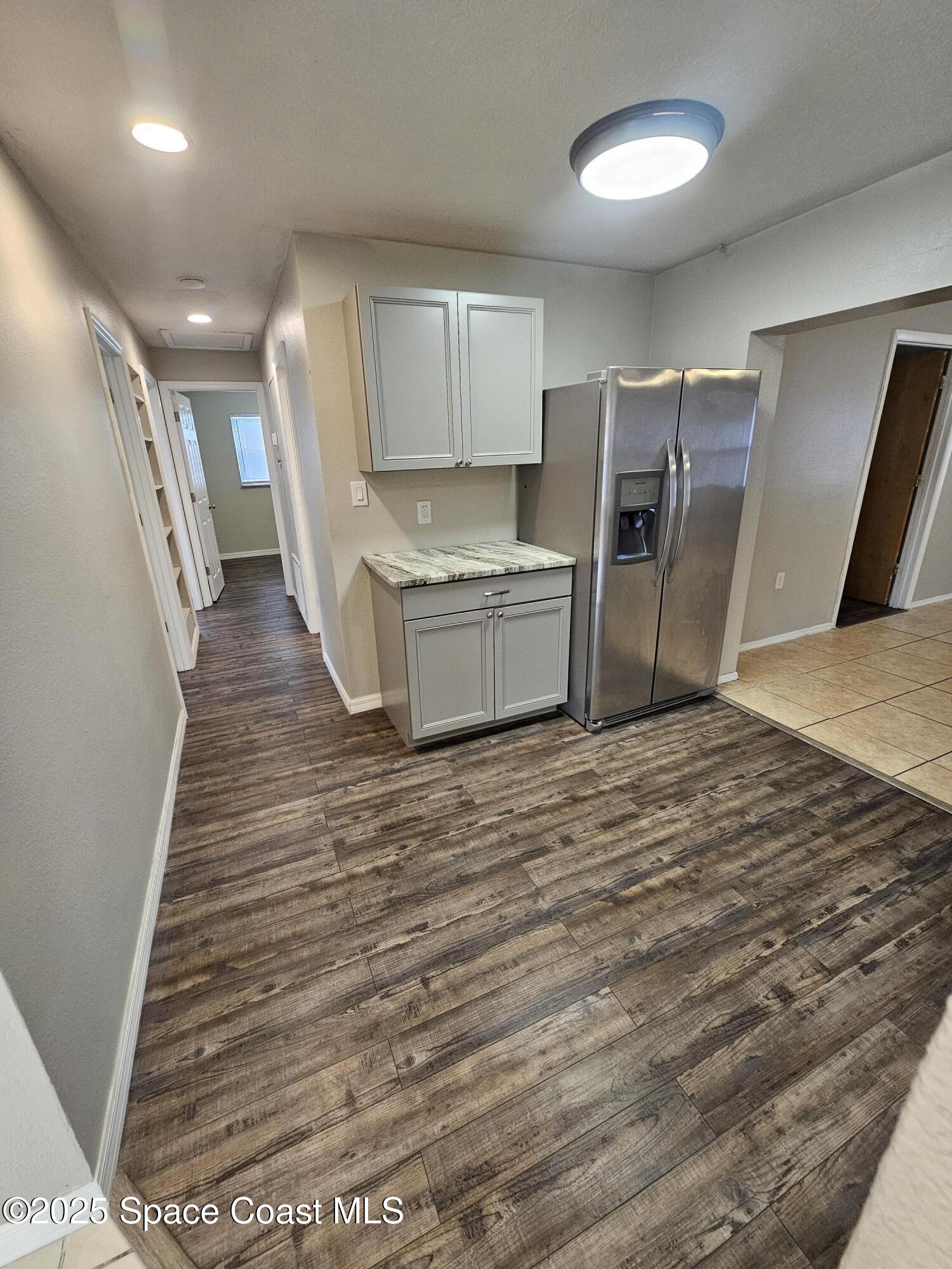 3876 Short Street