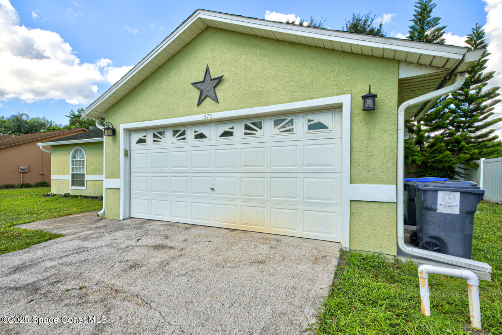 1670 Fife Court